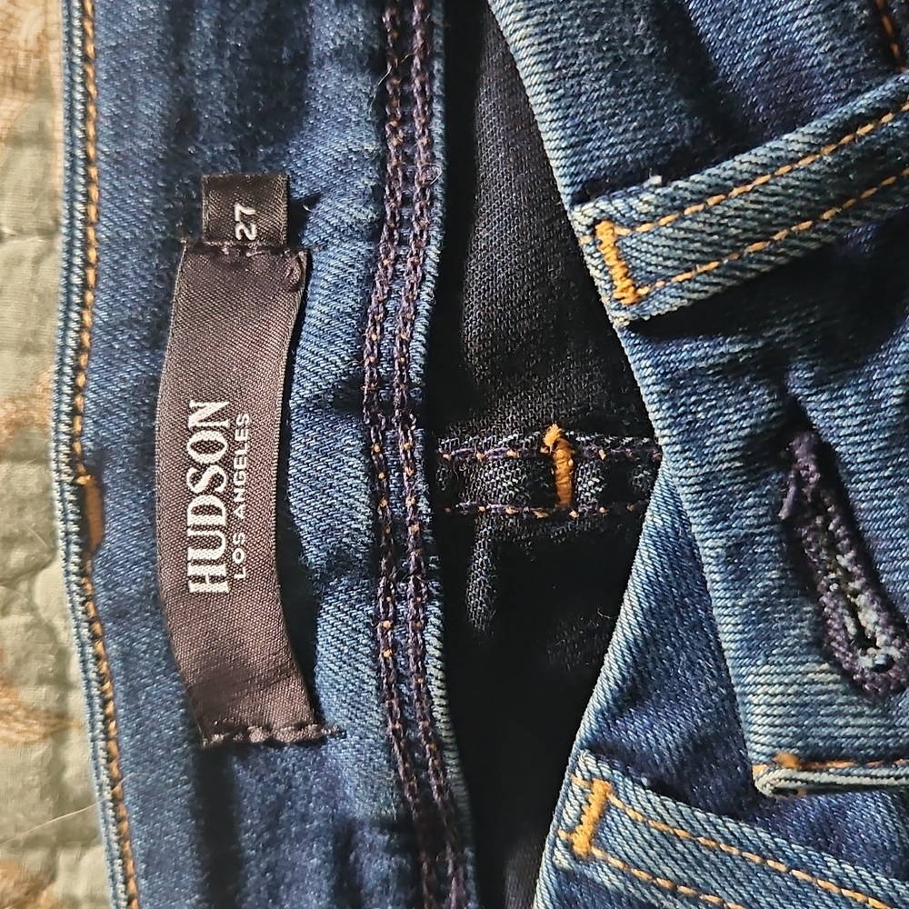 Women's Hudson's Blue Jeans - Picture 2 of 4